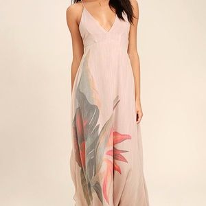 Lulus size XS halter dress in a light desert rose color